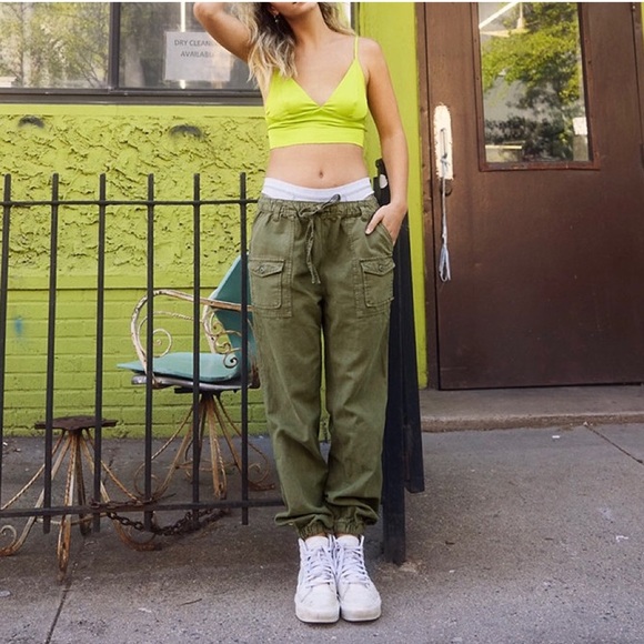 Aerie 2022 Double Pocket Utility Jogger Pants in Olive Army Green Size Large - Picture 10 of 16